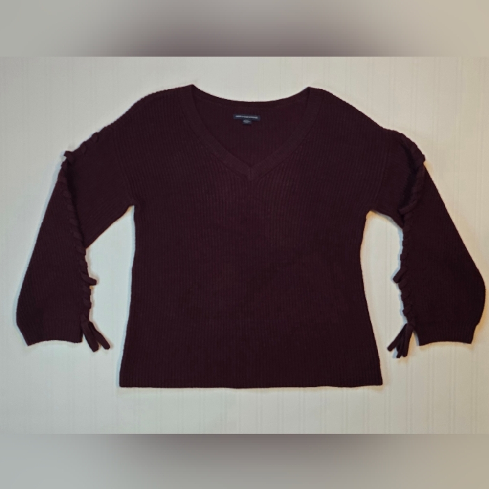 American Eagle Outfitters V-Neck Sweater - Deep Burgundy